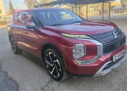 ميتسوبيشي اوتلاندر